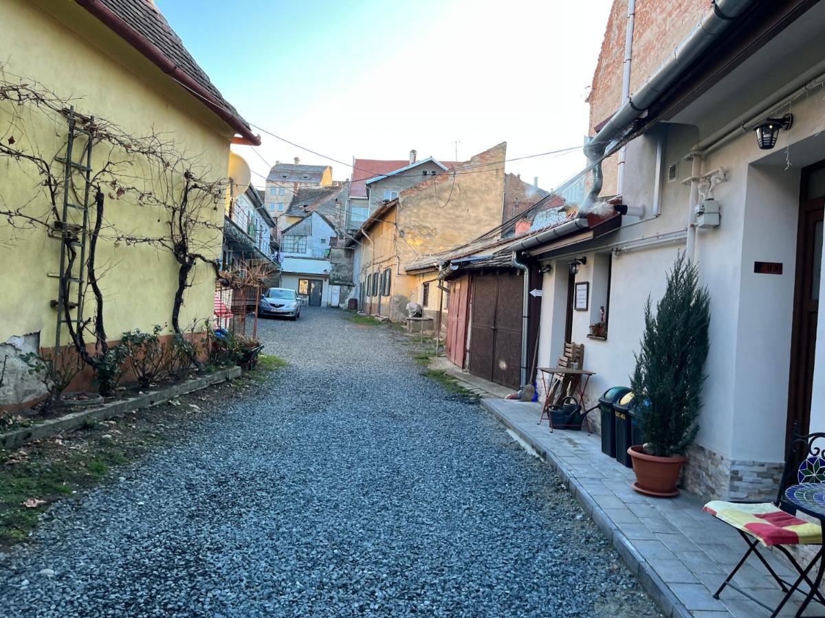 Old Town Studio 9 Mai Hermannstadt Exterior foto